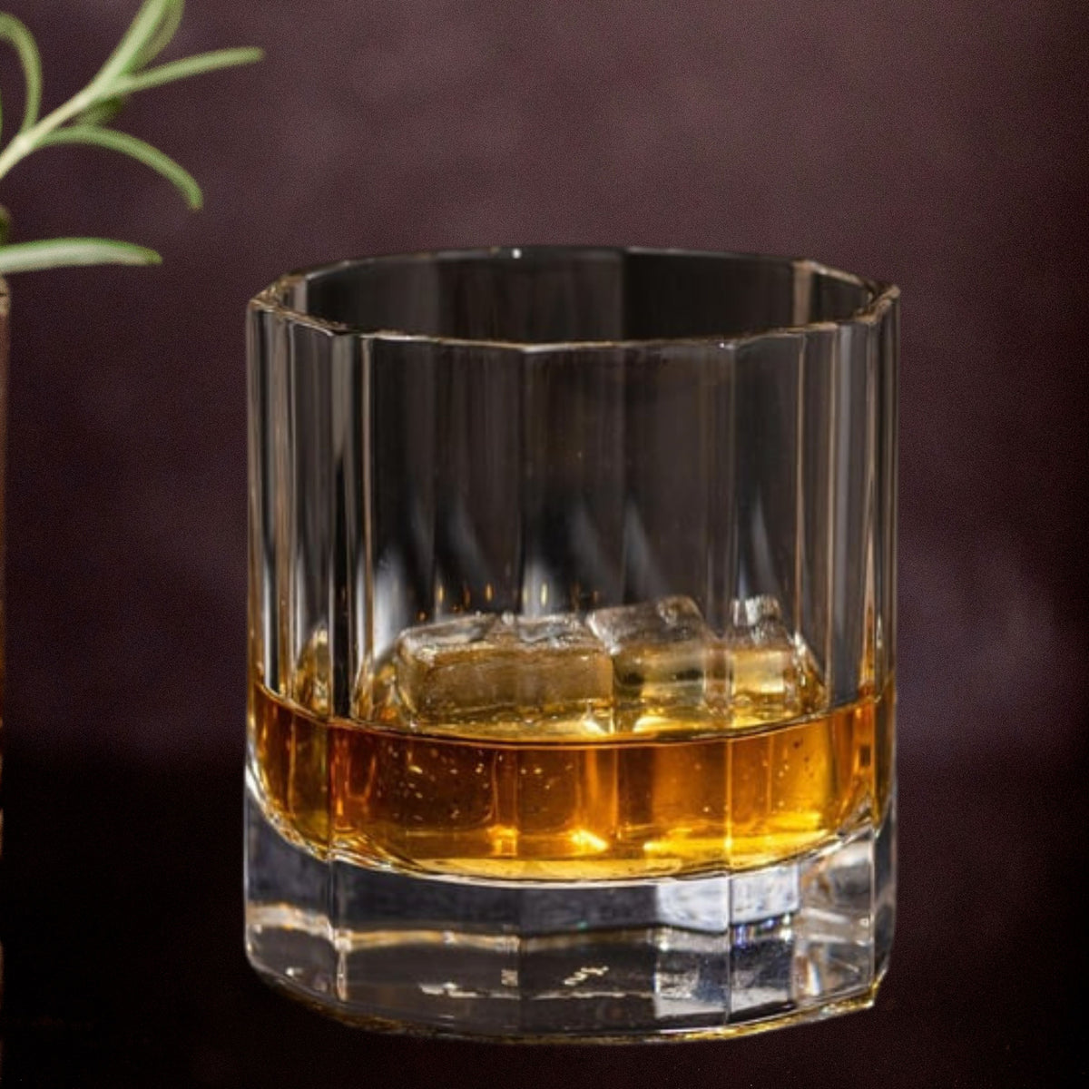 Churchill Bardaklı Premium Viski Taşı Seti – Gold Maşa & Kese